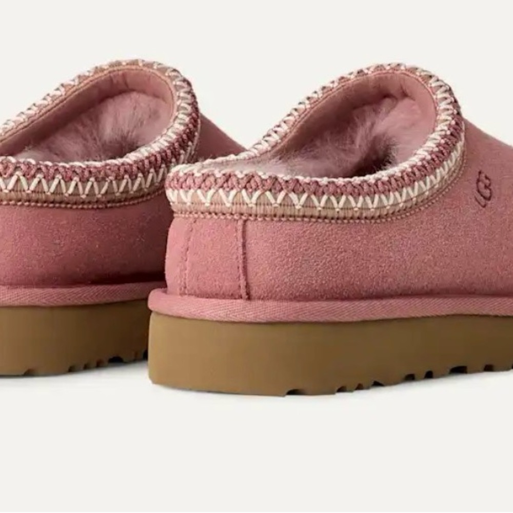 UGG Women's Dusty Rose Slippers Brand New - Picture 2 of 5